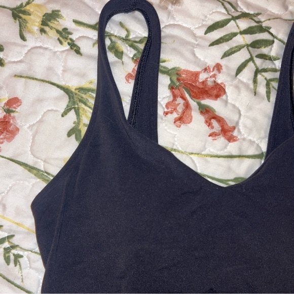 Lululemon - align tank, new condition, athletic wear - Picture 2 of 4